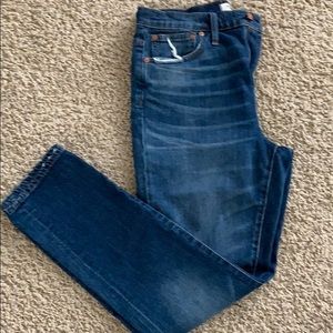 Made well high rise slim boy Jean